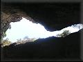 Průhled stropem jeskyně - 'mapa Korsiky' 